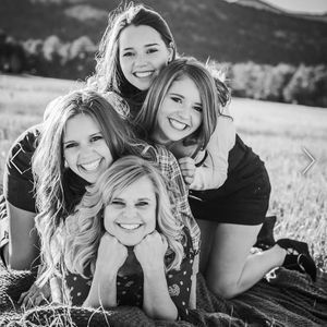 Meet your Posher, Shelly